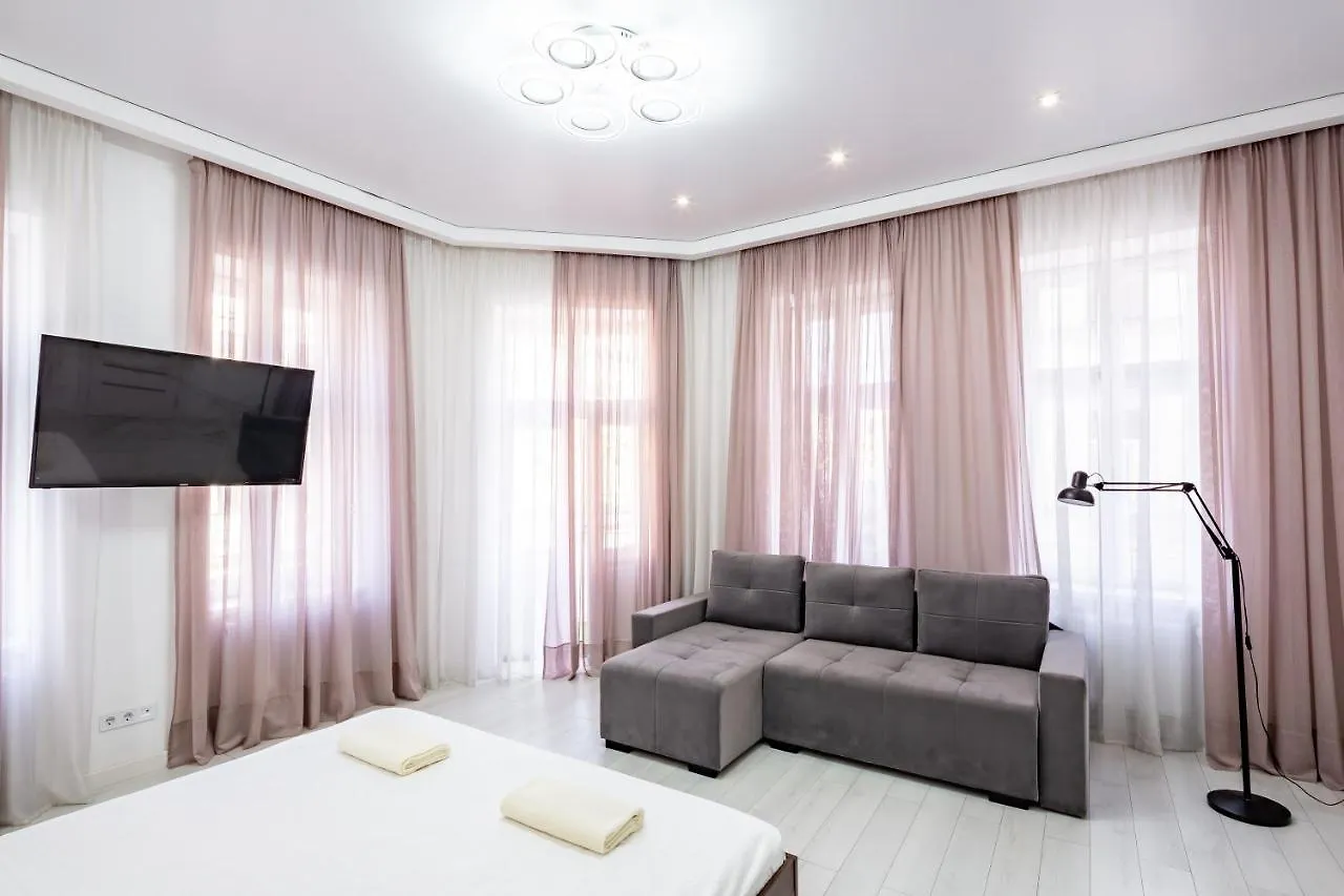 Romari Апартаменти Куліша 41 Lviv